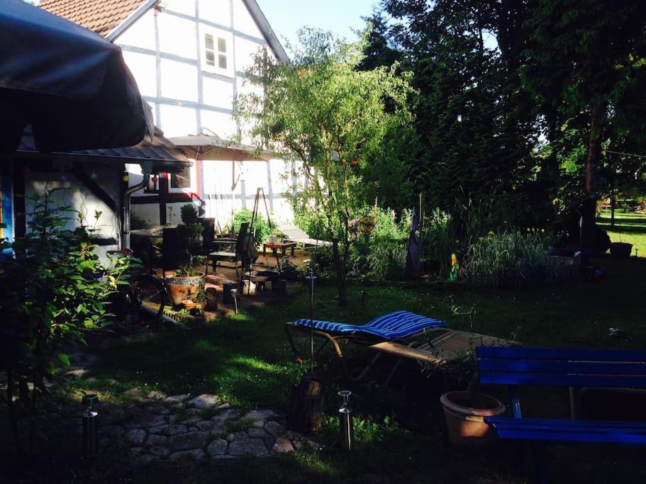 Ferienwohnung Am Brunnenplatz บัดโซเดน-อัลเลนดอร์ฟ ภายนอก รูปภาพ